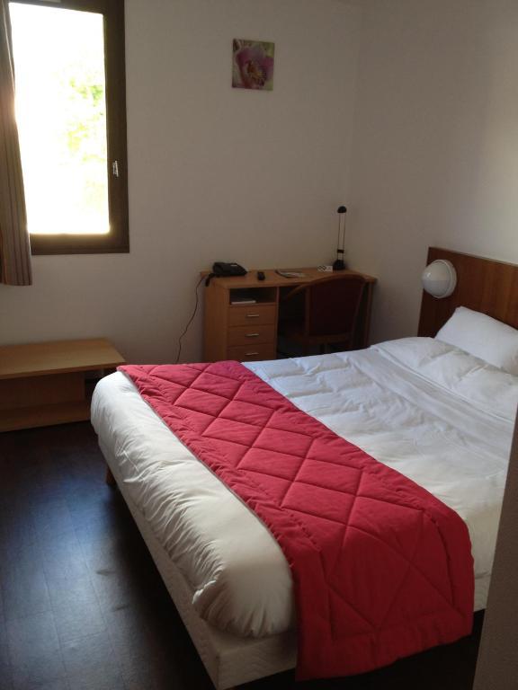 Le Joseph Hotel