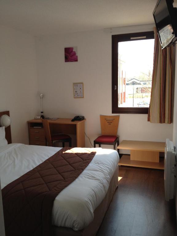 Le Joseph Hotel